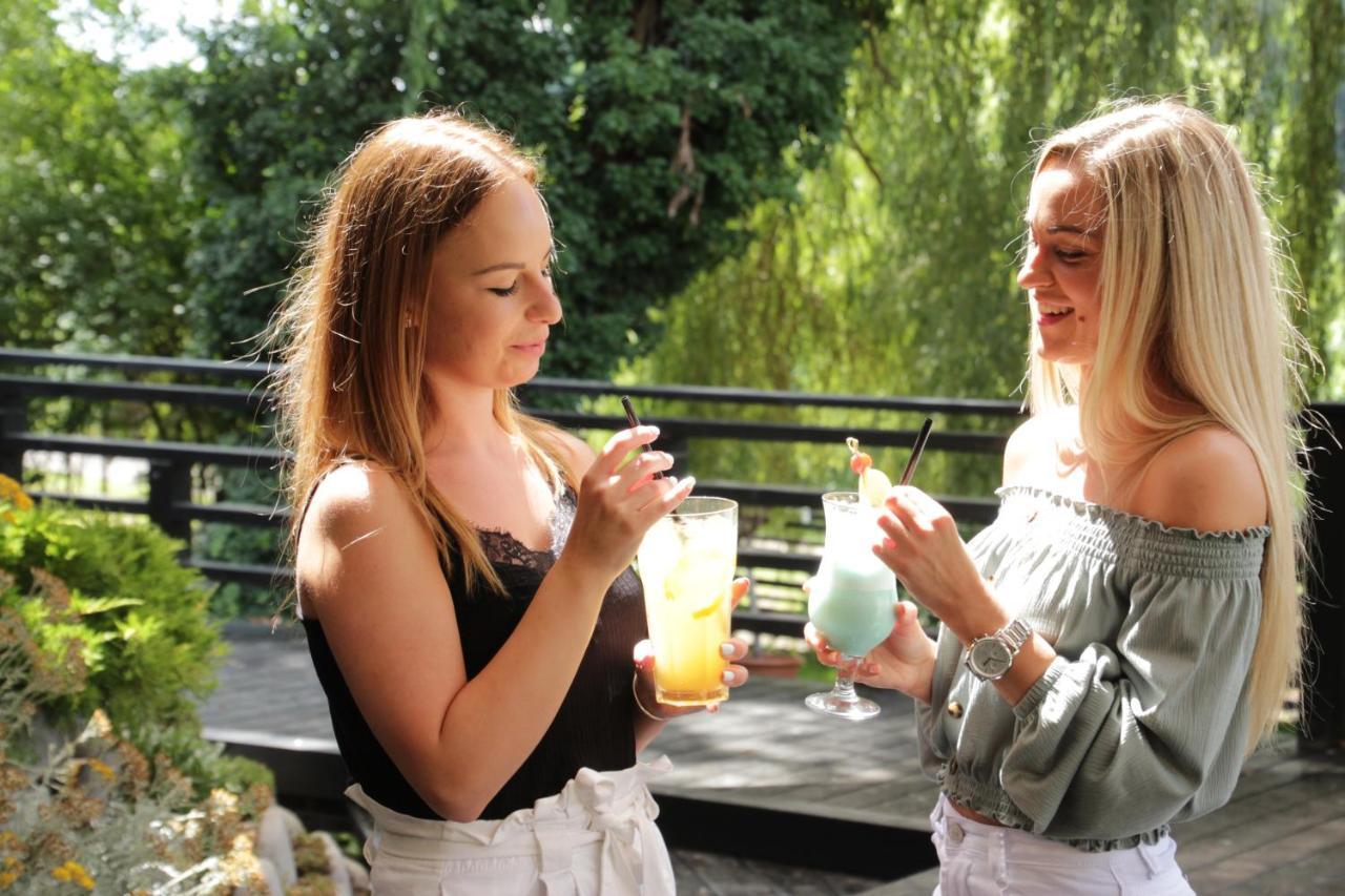 To Wellness Hotel Bánk Buitenkant foto