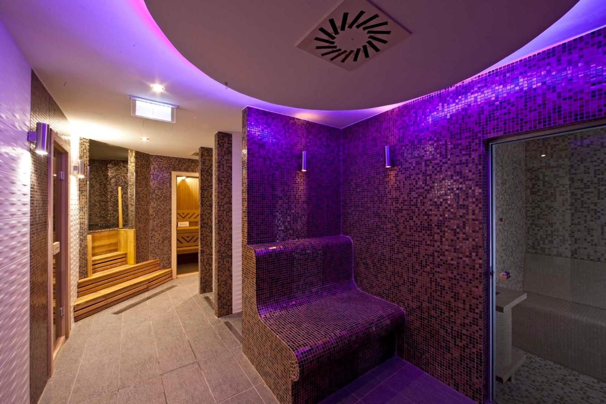 To Wellness Hotel Bánk Buitenkant foto